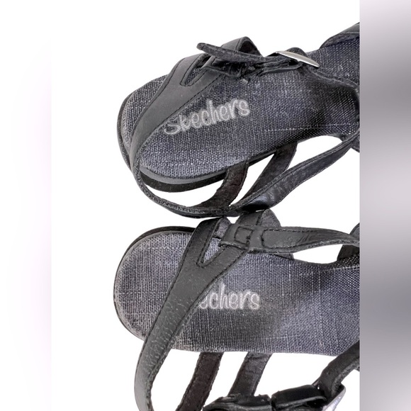 Skechers Black Genuine Leather Outdoor Flat Sandals Gorpcore 8.5 - Picture 4 of 11